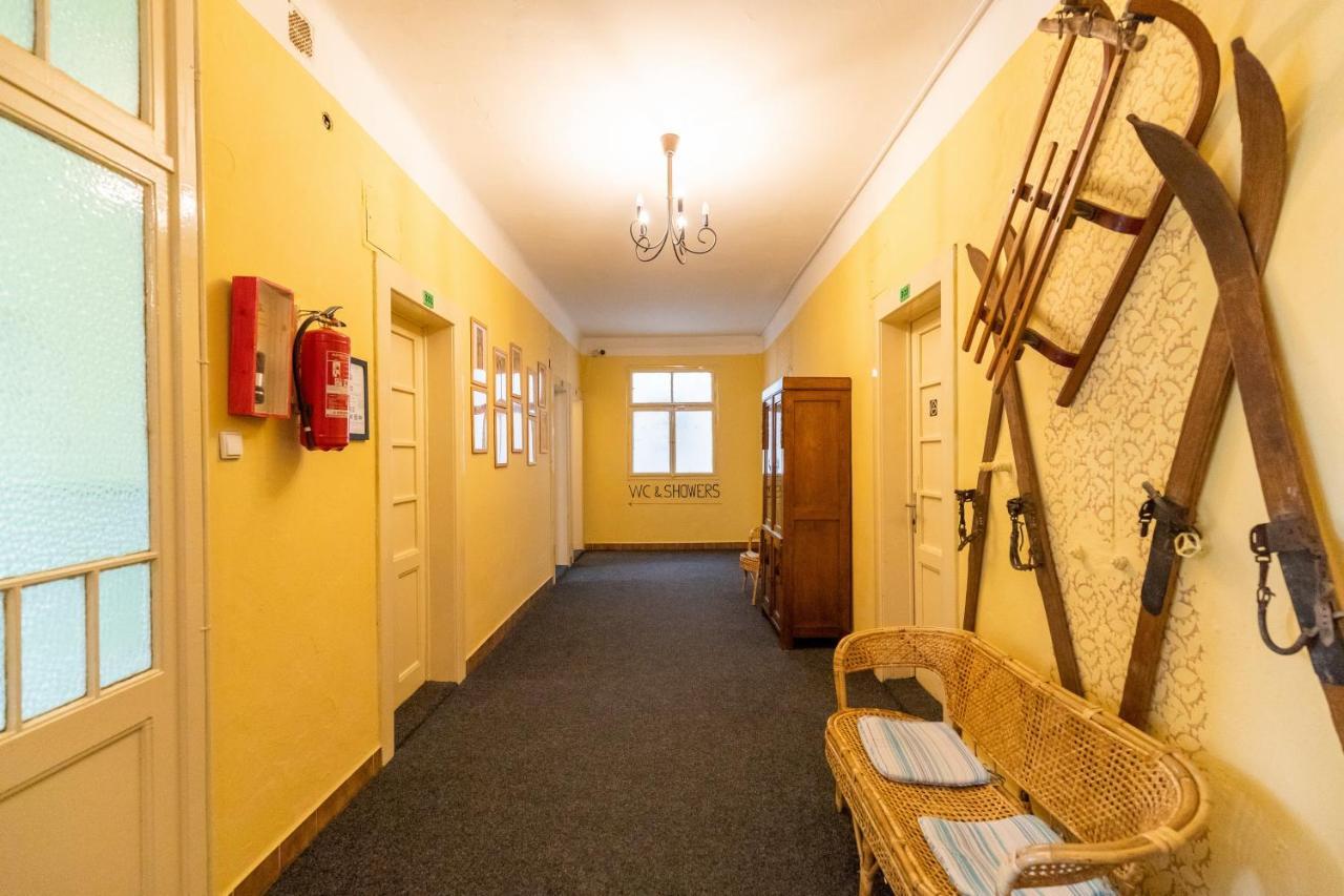 Hostel Dakura Prague Luaran gambar
