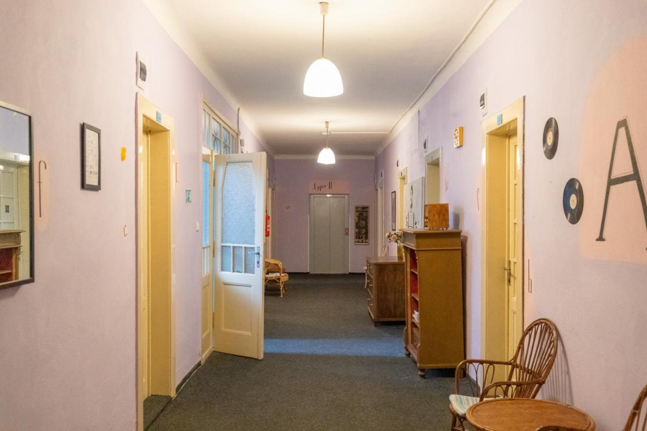 Hostel Dakura Prague Luaran gambar