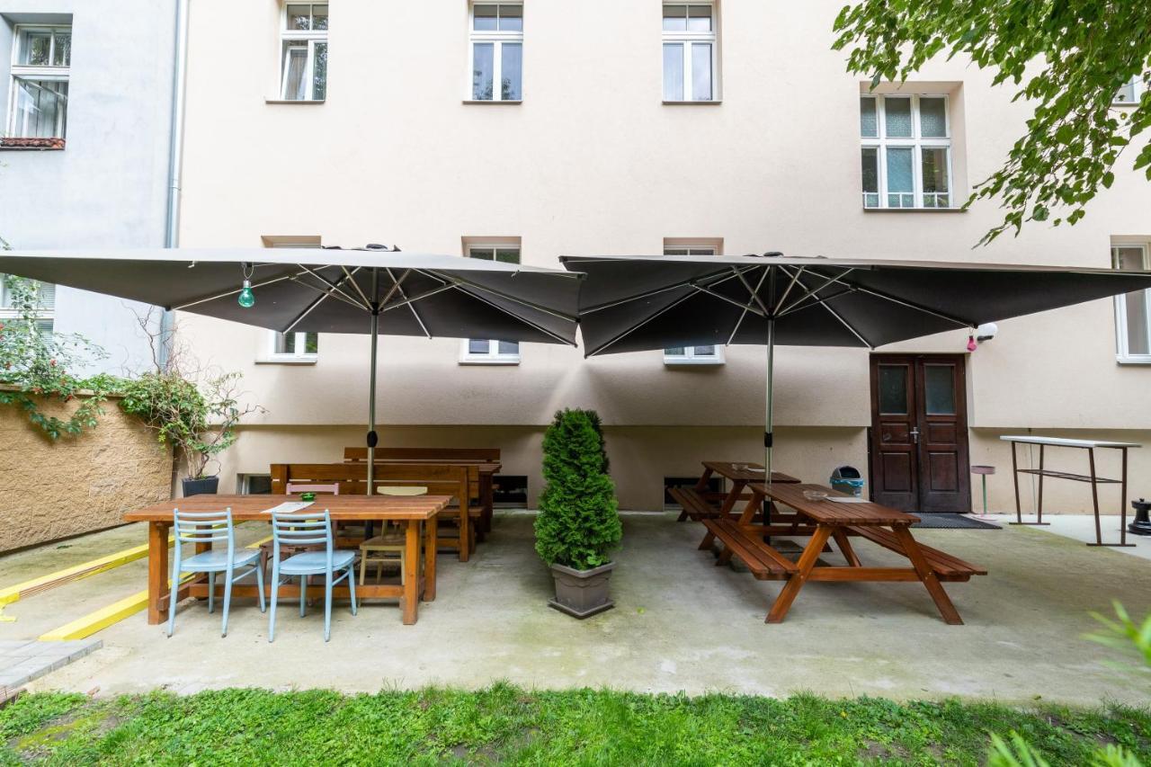 Hostel Dakura Prague Luaran gambar